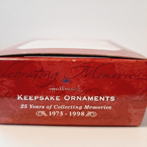 Hallmark Keepsake Ornament Superman Lunch Box DC Comics Man of Steel Christmas - Picture 6 of 9